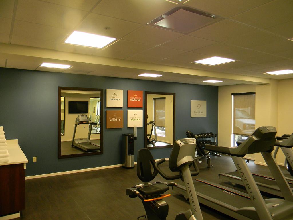 Comfort Suites-Youngstown North Extérieur photo