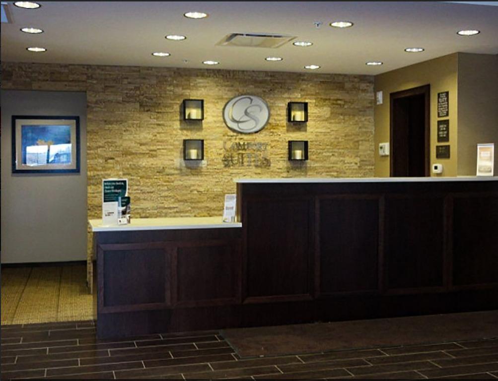 Comfort Suites-Youngstown North Extérieur photo